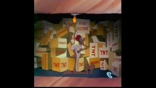 Wile E Coyote 80 explosions in 11 minutes [upl. by Dolph]