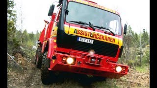 Mercedes 6x6 Recovery Truck VS Excavator  Arosbärgarna amp Terribärgarn [upl. by Hterag]