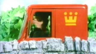 Postman Pat  intro theme  1981 version closed captions [upl. by Bondon]