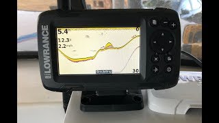 Lowrance HOOK² 4x Fishfinder Unboxing Install and Use [upl. by Eek]