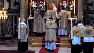 Liturgical comparison Orthodox vs Catholic [upl. by Eitsirk]