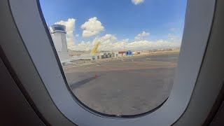 Fuerte Turbulencia en avión viva air [upl. by Einobe]